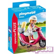 MUJER CON SCOOTER PLAYMOBIL